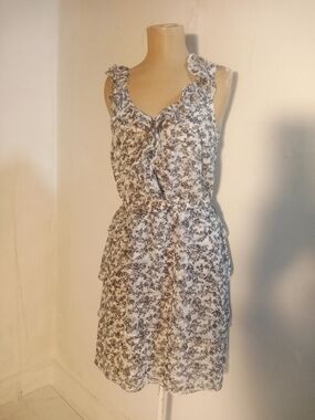 White House Black Market White and Black Floral Ruffle Midi Dress